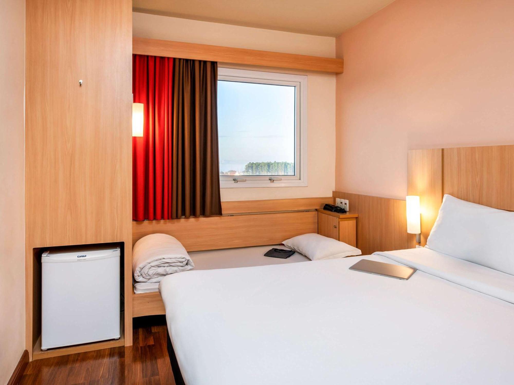 Ibis Ourinhos Hotel Luaran gambar