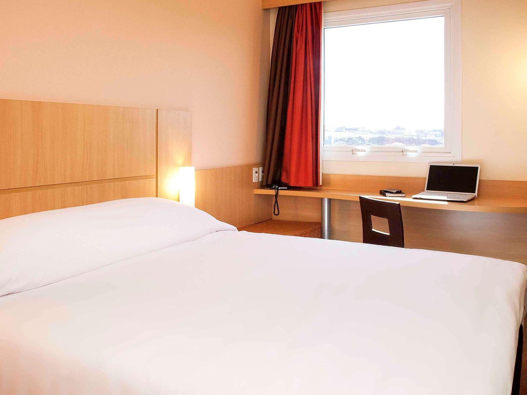 Ibis Ourinhos Hotel Luaran gambar
