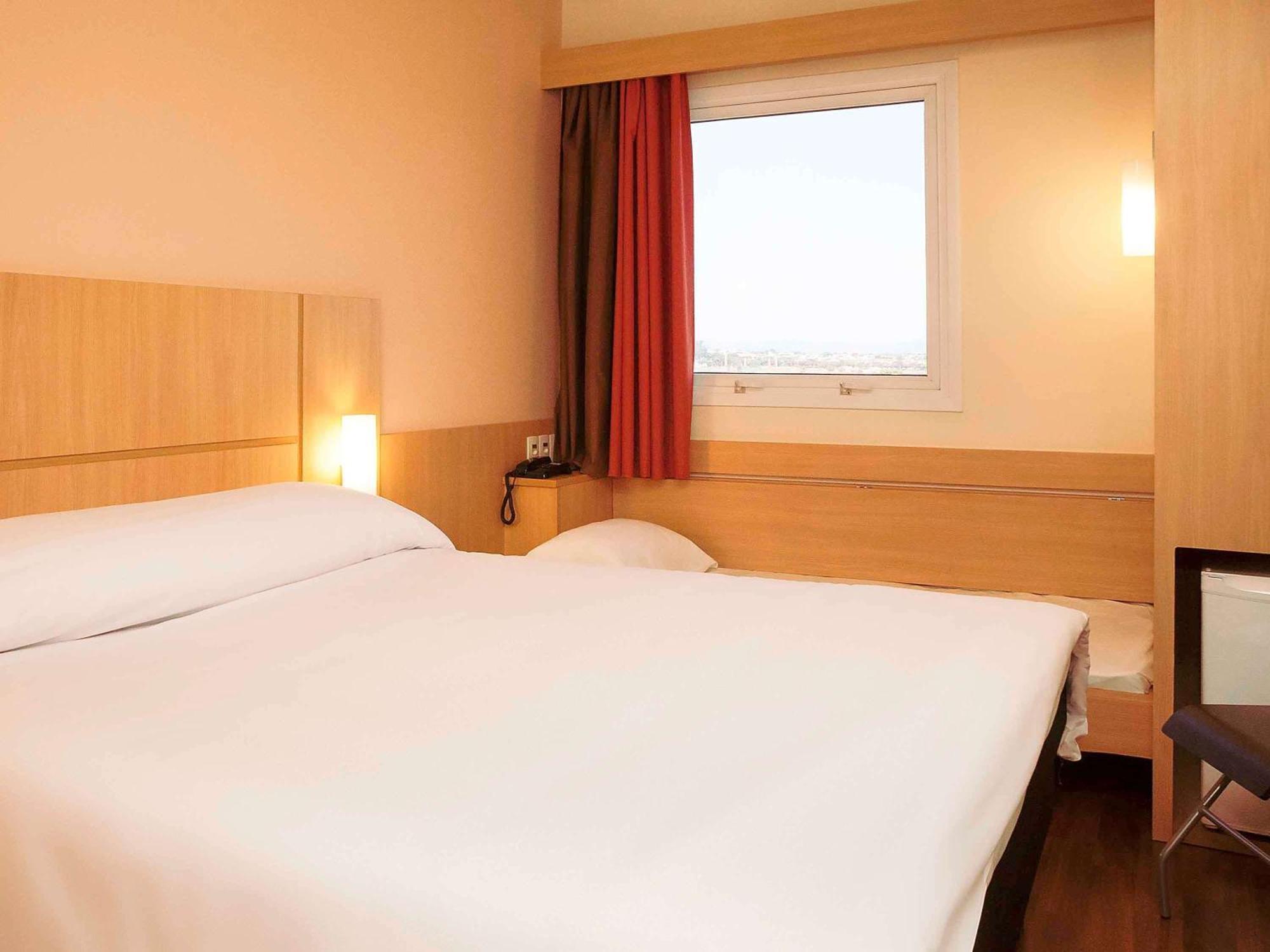 Ibis Ourinhos Hotel Luaran gambar