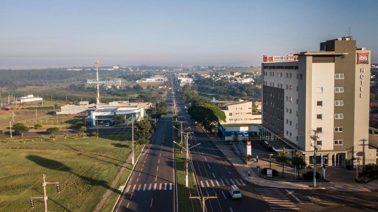 Ibis Ourinhos Hotel Luaran gambar