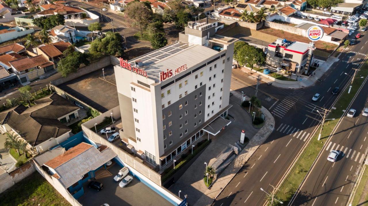 Ibis Ourinhos Hotel Luaran gambar